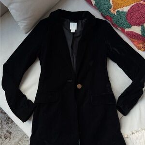 H&M Black Velvet Single-Button Blazer